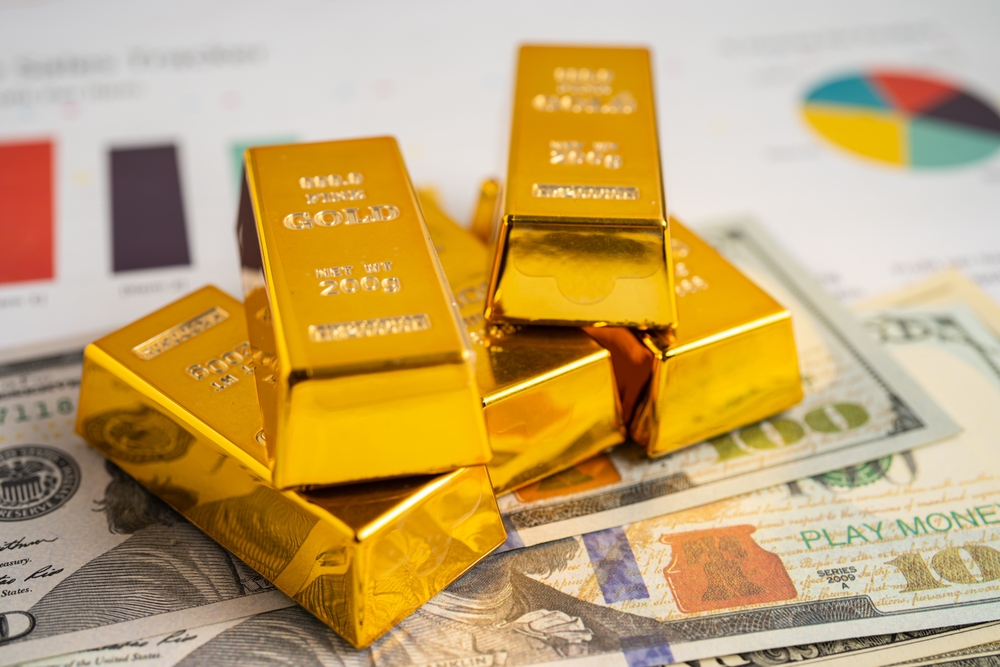 UBS Prediksi Harga Emas US$4.700 di Awal 2026, CIBC Proyeksi Rata-rata US$4.500 Hingga 2027